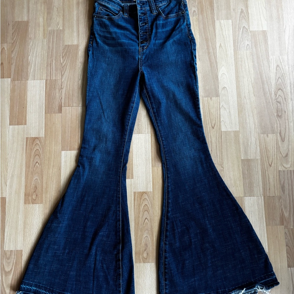 We the Free Women’s Flared Denim Jeans